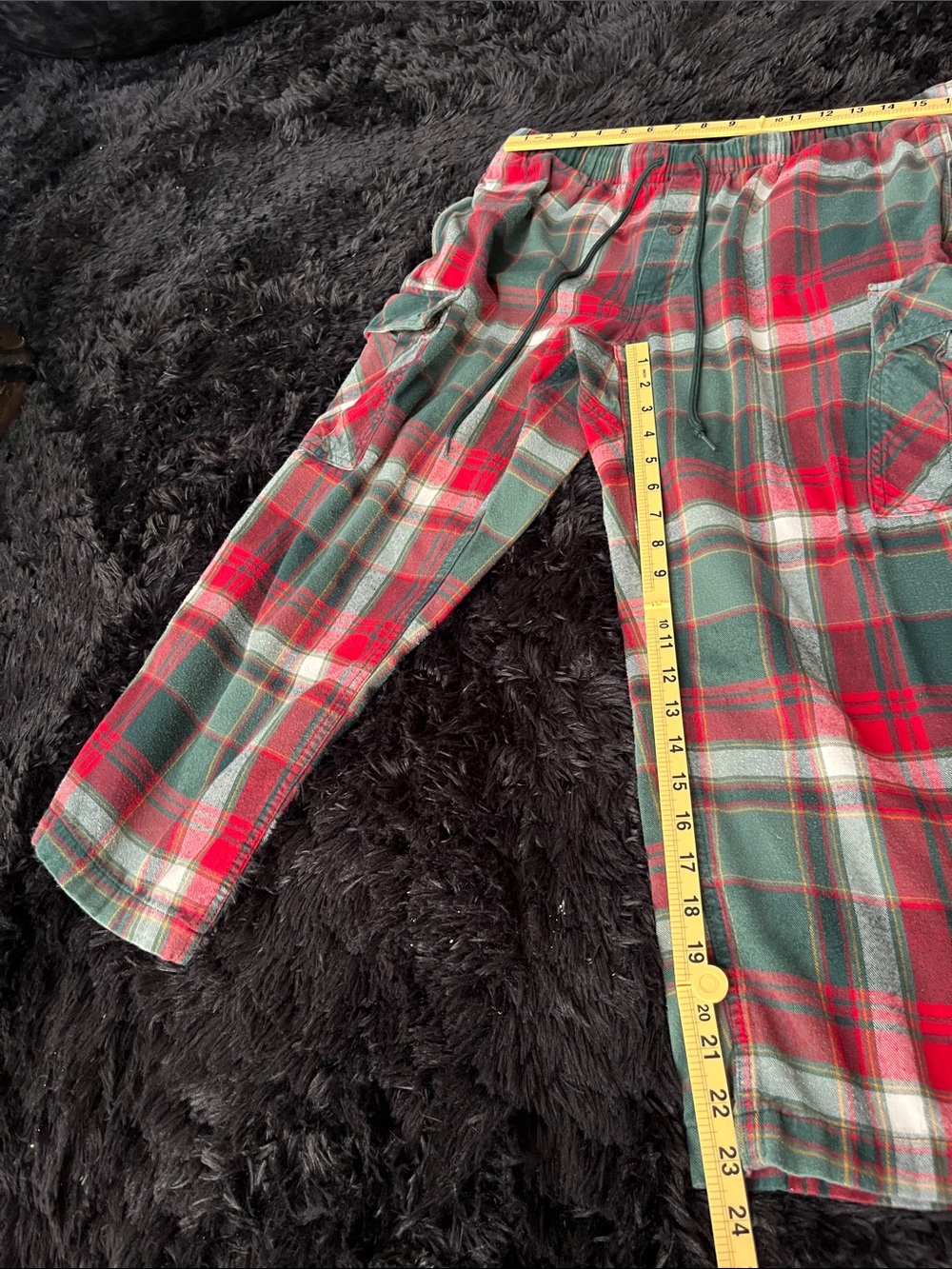 Duluth Trading Co men’s Red and Green Plaid Flannel Pajama Bottoms large